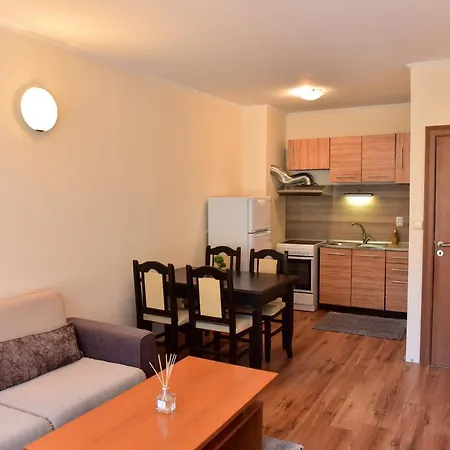 Cedar * Банско